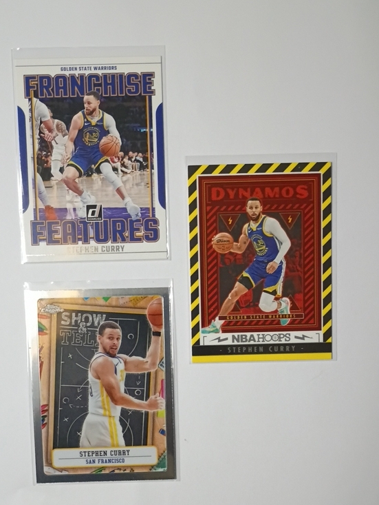 Other - Stephen Curry Trading Card - Blue/Yellow